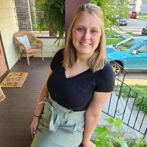 Meet your Posher, Ashley